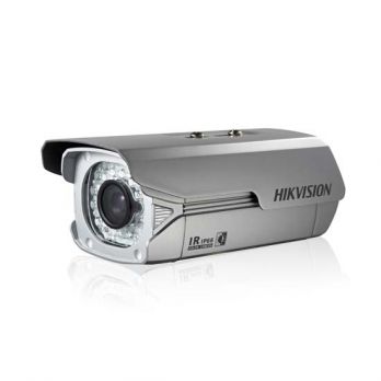 海康威视 DS-2CC11A2P-IRA 700TVL 红外防水筒型摄像机(1/3